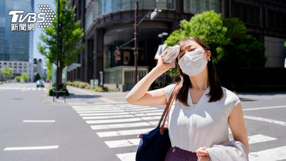 夏至天氣炎熱。（示意圖／shutterstock達志影像）