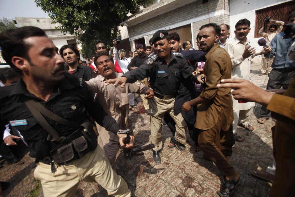 Suicide attack on Pakistani church