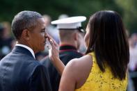 <p>6. Sa première impression de Barack n'était pas bonne. La première fois qu'elle a vu une photo de lui, elle a trouvé qu'il avait un gros nez. </p>