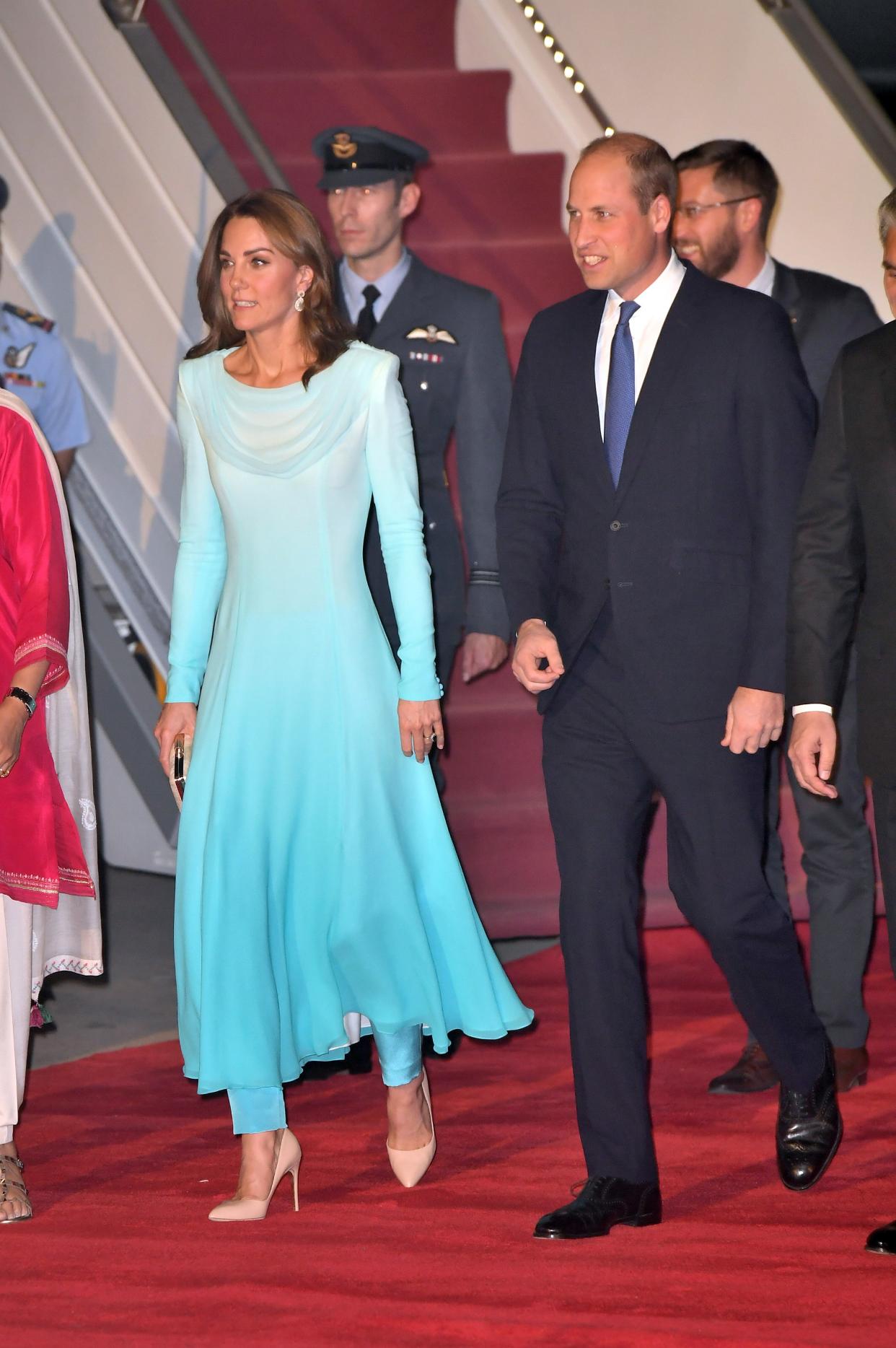 <h1 class="title">The Duke And Duchess Of Cambridge Visit Islamabad - Day One</h1><cite class="credit">Photo: Getty Images</cite>