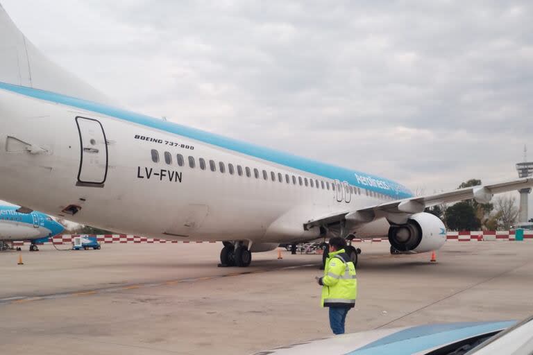 El avión que aterrizó de emergencia en Ezeiza.