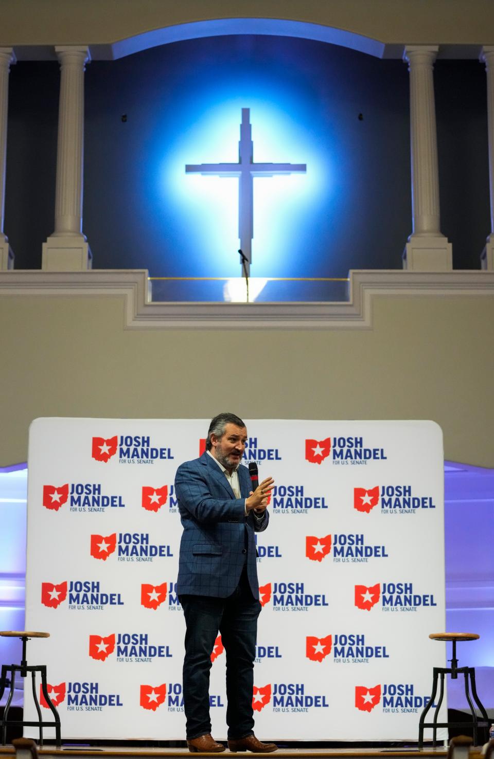 U.S. Sen. Ted Cruz (R-Texas) campaigned for Republican U.S. Senate candidate Josh Mandel during a Saturday event at High Street Baptist Church.