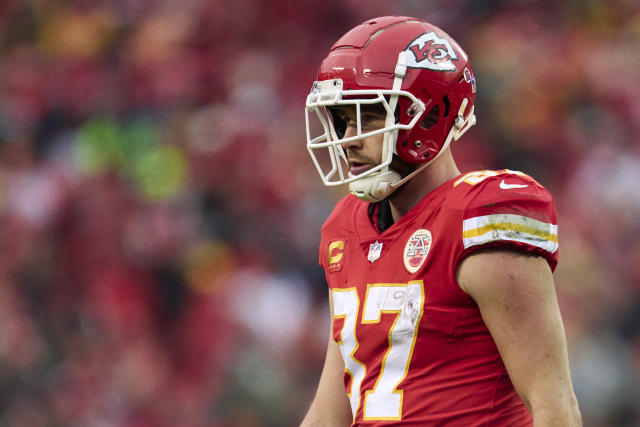 Kansas City Chiefs tight end Travis Kelce hails 'warrior' Patrick Mahomes  after AFC Championship win