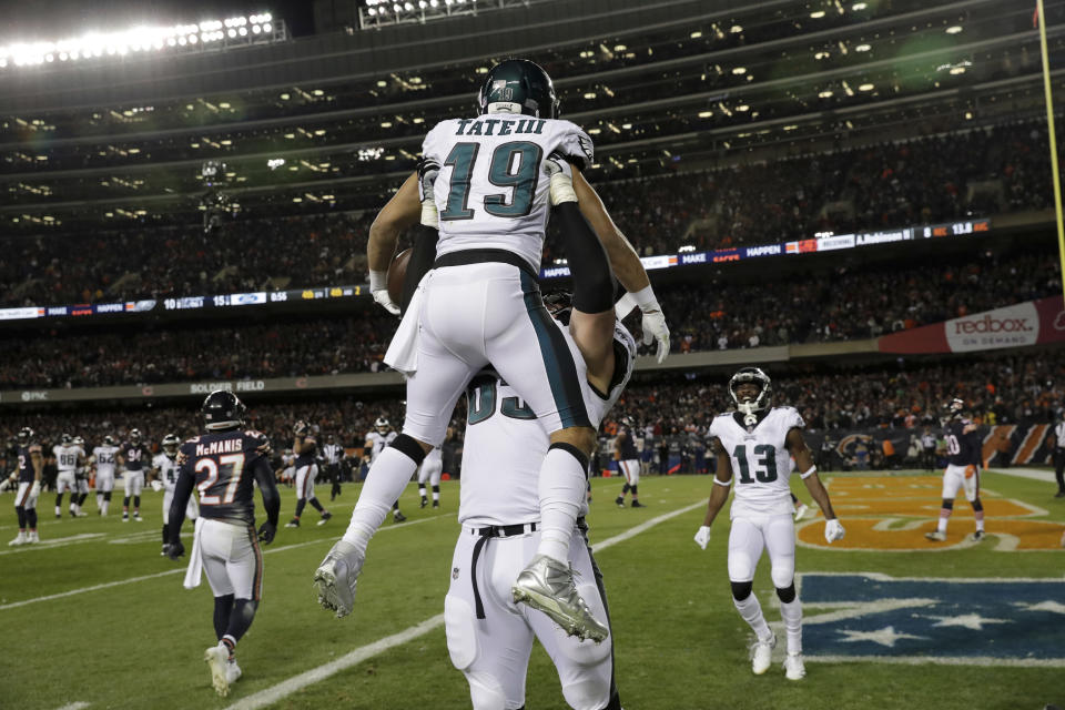 Eagles wide receiver Golden Tate had the winning score, a 2-yard touchdown reception with 56 seconds left. (AP)