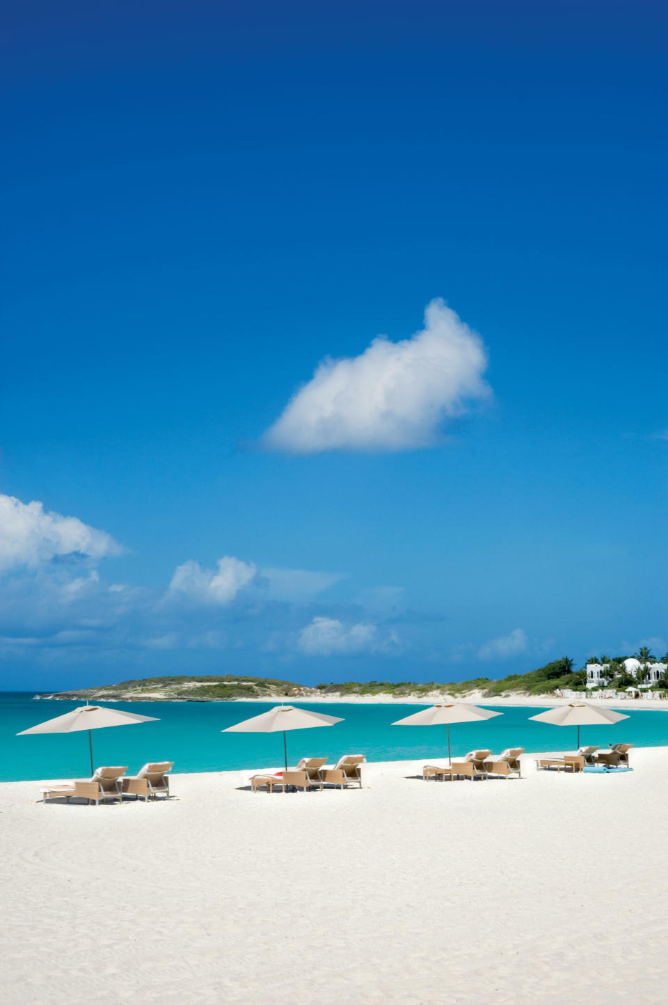 A quest for the ideal leads to Anguilla, where 33 stretches of sand compete for top honors. 