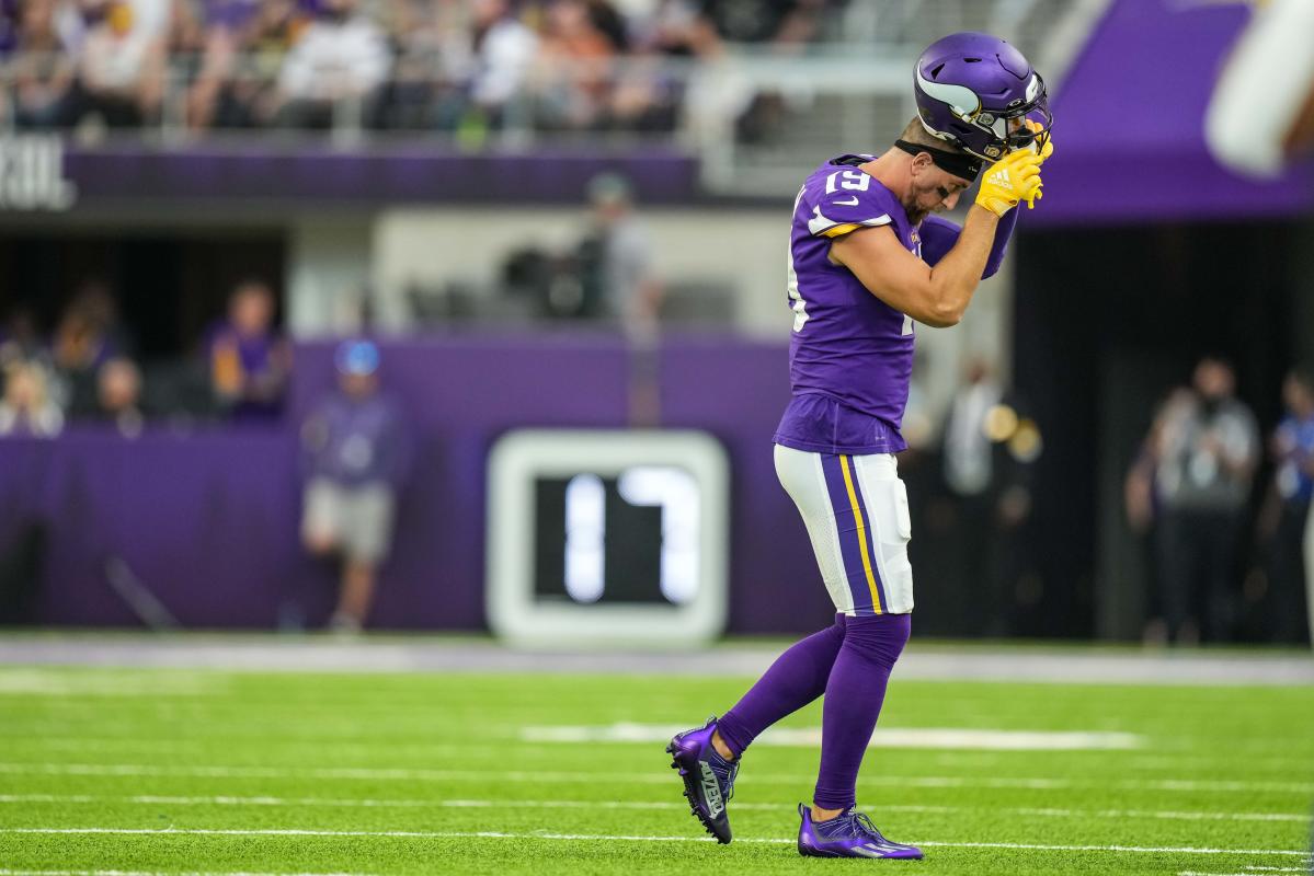 Vikings WR Adam Thielen inactive against Bears due to ankle injury