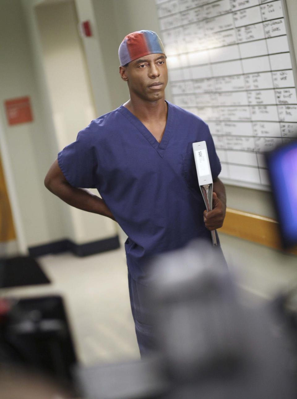 Grey’s Anatomy’ Alum Isaiah Washington Says He’s Quitting Acting