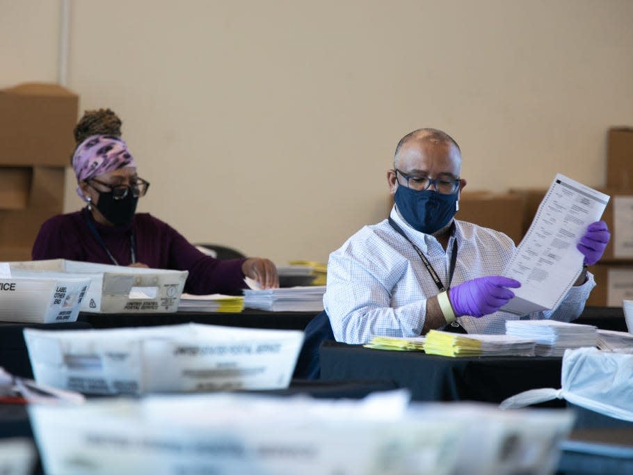 Georgia Election Officials Continue Ballot Counting