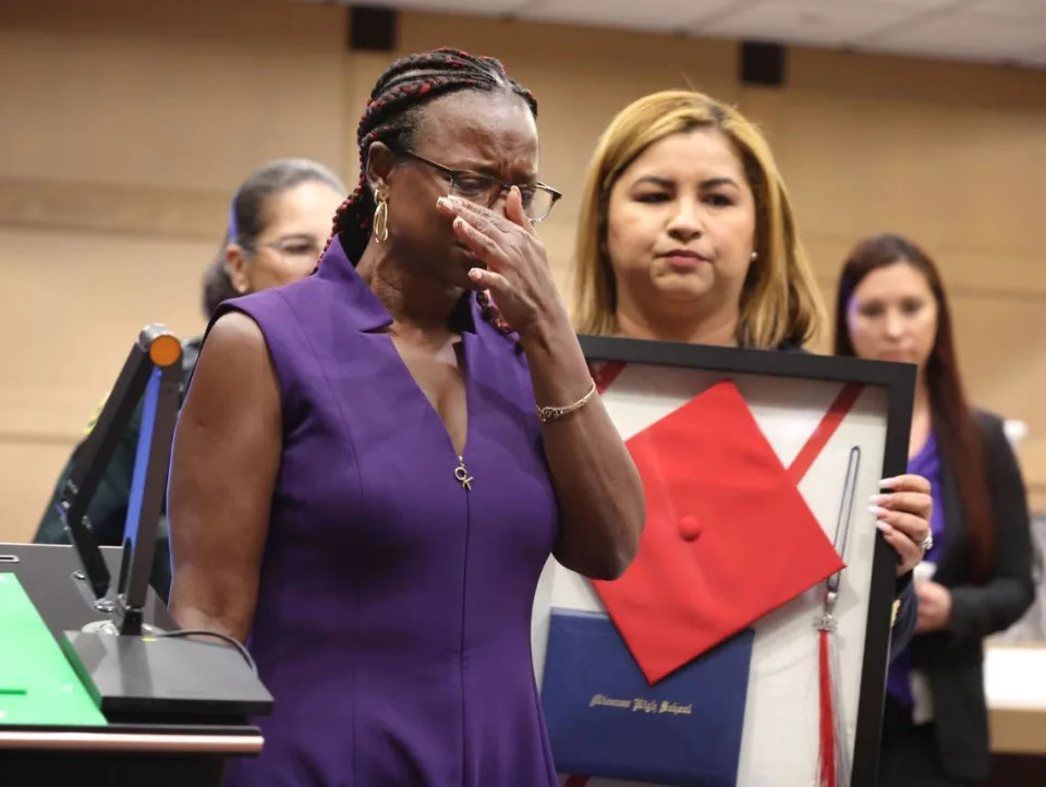 Nadine Dixon aunt of Dwight “DJ” Grant, cries after addressing the court during the plea hearing for 2 of 3 teens who murdered her nephew, Dwight “DJ” Grant at the Broward County Courthouse in Fort Lauderdale on Thursday, August 29, 2024. The teens were sentenced to 25 years in prison and 10 years of probation. (Carline Jean/South Florida Sun Sentinel)