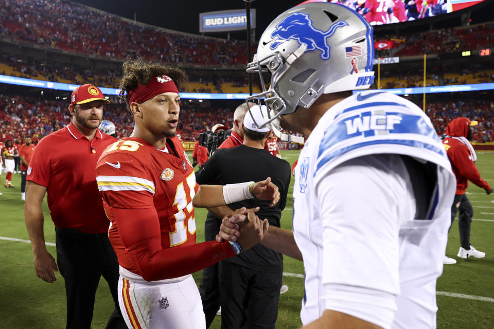 KANSAS CITY, MO - SEPTEMBER 7: Patrick Mahomes #15 of the Kansas City Chiefs shakes hands with Jared Goff #16 of the Detroit Lions after an NFL football game at GEHA Field at Arrowhead Stadium on September 7, 2023 in Kansas City, Missouri. (Photo by Kevin Sabitus/Getty Images)