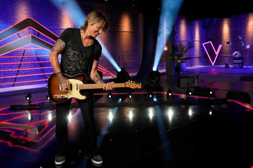 <p>Greg Gayne/NBC</p> Keith Urban