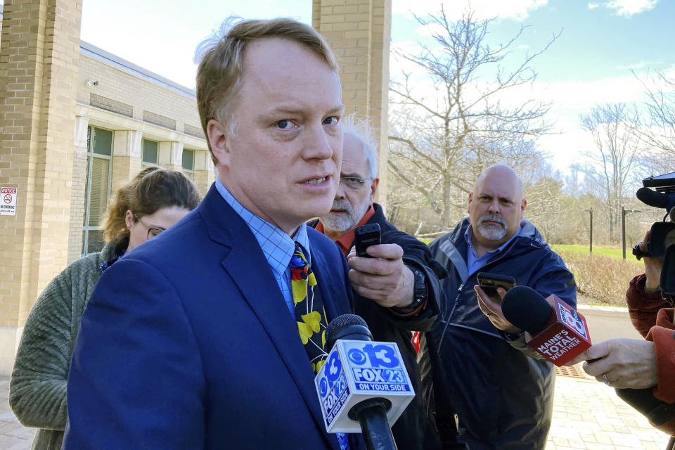 James Mason, the court appointed attorney for Joseph Eaton, the suspect in a shooting spree in Maine, speaks outside court in West Bath, Maine, Thursday, April 20, 2023. Eaton, who police say confessed to killing four people in a home and then shot three others randomly on a busy highway Tuesday, had been released days earlier from prison. (AP Photo/Patrick Whittle)