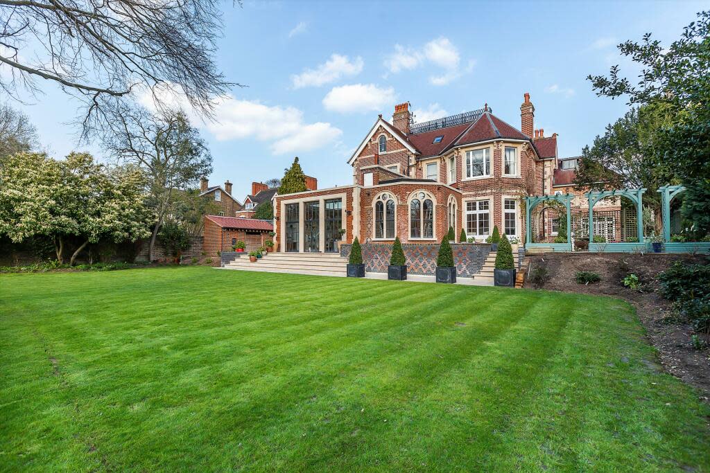 This villa has 11 bedrooms. Photo: Rightmove