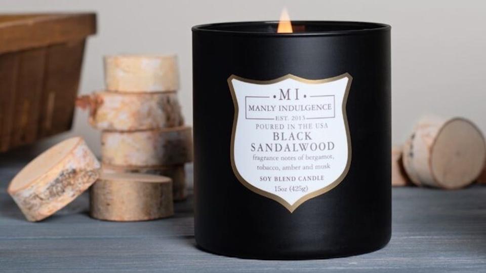 Best Wayfair gifts: Sandalwood candle