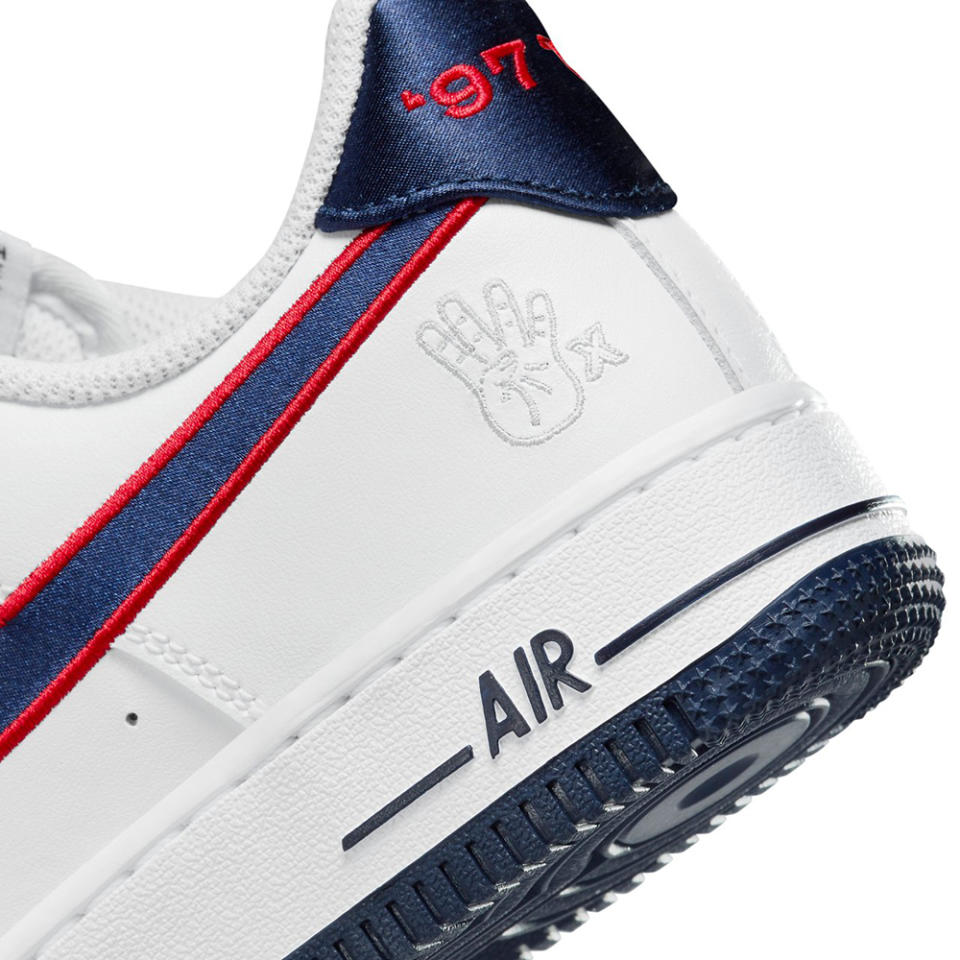 The heel’s view of the Nike Air Force 1 Low “Four-Peat.”