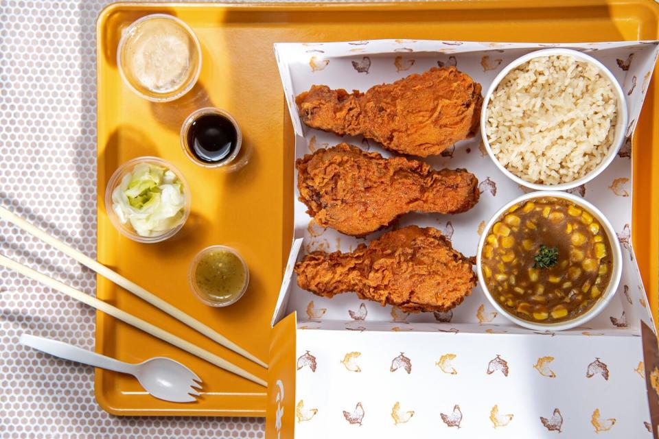 three drums with a side of curry creamed corn from Tokyo Fried Chicken