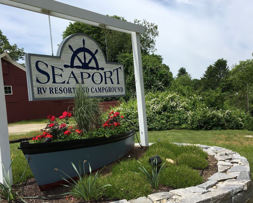 Seaport RV Resort & Campground sign