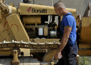 Con una vida laboral de <strong>32 años</strong>, Italia es el país de la Unión Europea en el que menos tiempo se trabaja. (Foto: Marco Vasini / AP).