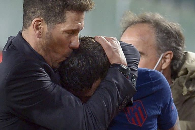 Correa tuvo una gran temporada 2020/21 y Diego Simeone se lo valora; el ex atacante de San Lorenzo respetó al entrenador sin cuestionarle la posición en la cancha y Cholo ahora lo ubica donde quería: cerca del área.