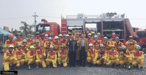 南市消防局舉辦特搜專業基礎訓練，透過各項訓練及專業人士知識分享，強化特種搜救隊救災能量。（記者李嘉祥攝）