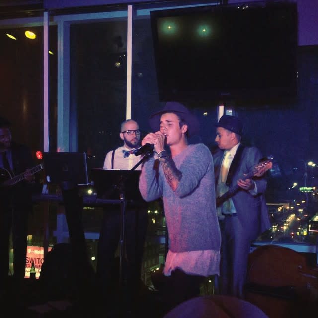 Say what you will about Justin Bieber, guy can SING! The 21-year-old pop star dropped by the W Hotel in Hollywood on Sunday and performed a sexy rendition of Boyz II Men's classic "I'll Make Love to You." <strong>NEWS: Justin Bieber Crashed a High School Prom and Everyone Lost Their Minds </strong> Justin posted this Instagram with better sound from the performance. <strong>WATCH: Justin Bieber Lip Syncs to Carly Rae Jepsen's 'I Really Like You' </strong> Dang. Justin gets DOWN on this classic R&B track! So much so, that it even caught the attention of the original band, who invited the "Boyfriend" singer to join them on the road. .@justinbieber thanks for singing our songs #IllMakeLoveToYou! Next time you're in #Vegas join us @TheMirageLV http://t.co/XjsVDeXYSV— Boyz II Men (@BoyzIIMen) May 26, 2015 "Thanks for singing our songs," the band wrote on their Twitter page. "Next time you're in Vegas join us." It seems Justin has been brushing up on his Boyz II Men! When he did Carpool Karaoke with Late Late Show host James Corden last week, the two sang along to another one of the boy band's classics, "End of the Road." <strong>PHOTOS: Hollywood's Sexiest Shirtless Men</strong> It seems like a Boyz II Bieber collaboration is something that is now possible, and we FULLY support that. Watch Justin Bieber and Kendall Jenner get super romantic while lip-syncing to Carly Rae Jepsen's "I Really Like You!"