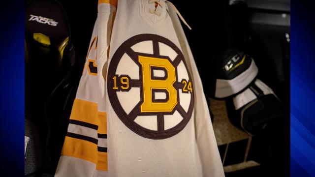 boston bruins uniform