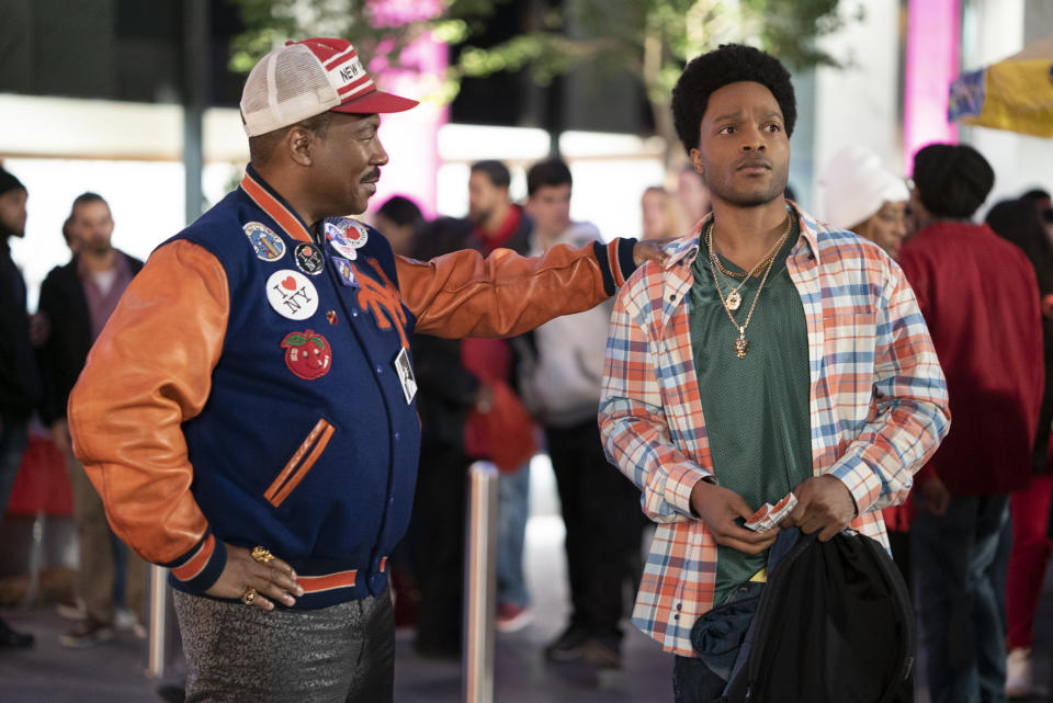 Akeem Joffer (Eddie Murphy) meets his his son, Lavelle Junso (Jermaine Fowler) in Coming 2 America