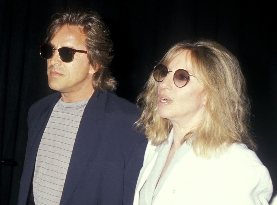 "Diversión, pura diversión", describe Barbra Streisand al hablar del inicio de su noviazgo con Don Johnon. (Foto de Ron Galella, Ltd./Ron Galella Collection via Getty Images)