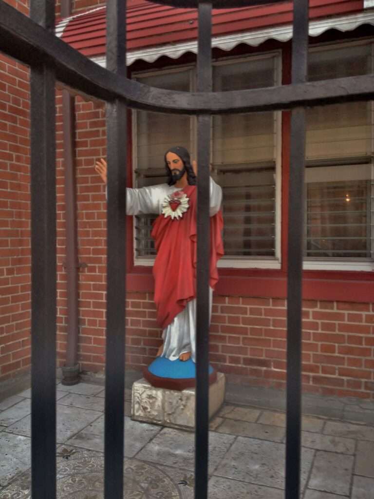 Patio Jesus | Bushwick, 2013 (ENB/Reason)