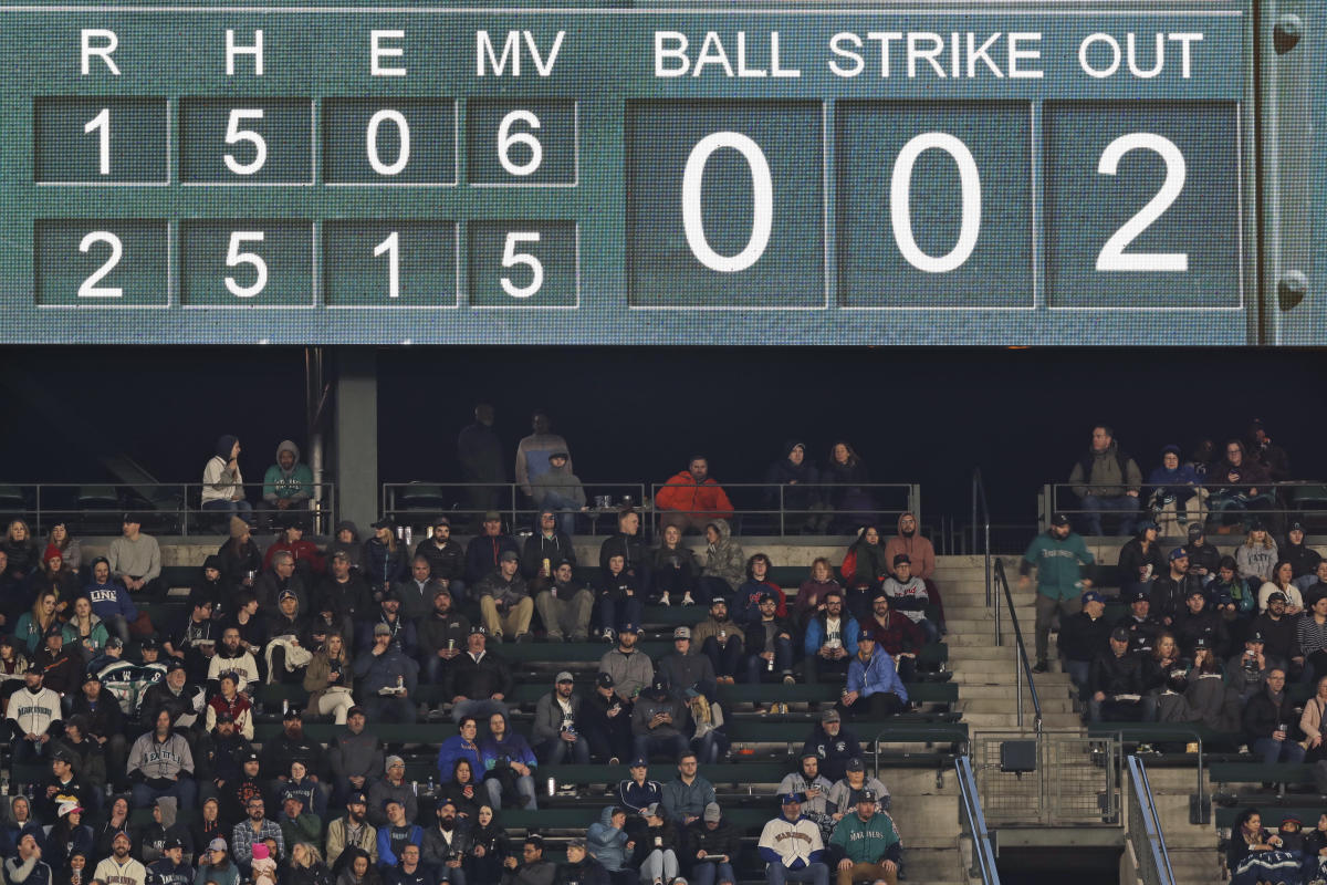 Minorleague baseball game decided by new extra innings rule