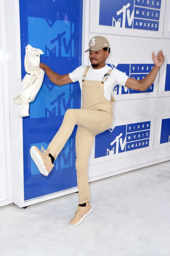 NEW YORK, NY - AUGUST 28:  Chance the Rapper attends the 2016 MTV Video Music Awards at Madison Square Garden on August 28, 2016 in New York City.  (Photo by Nicholas Hunt/FilmMagic)