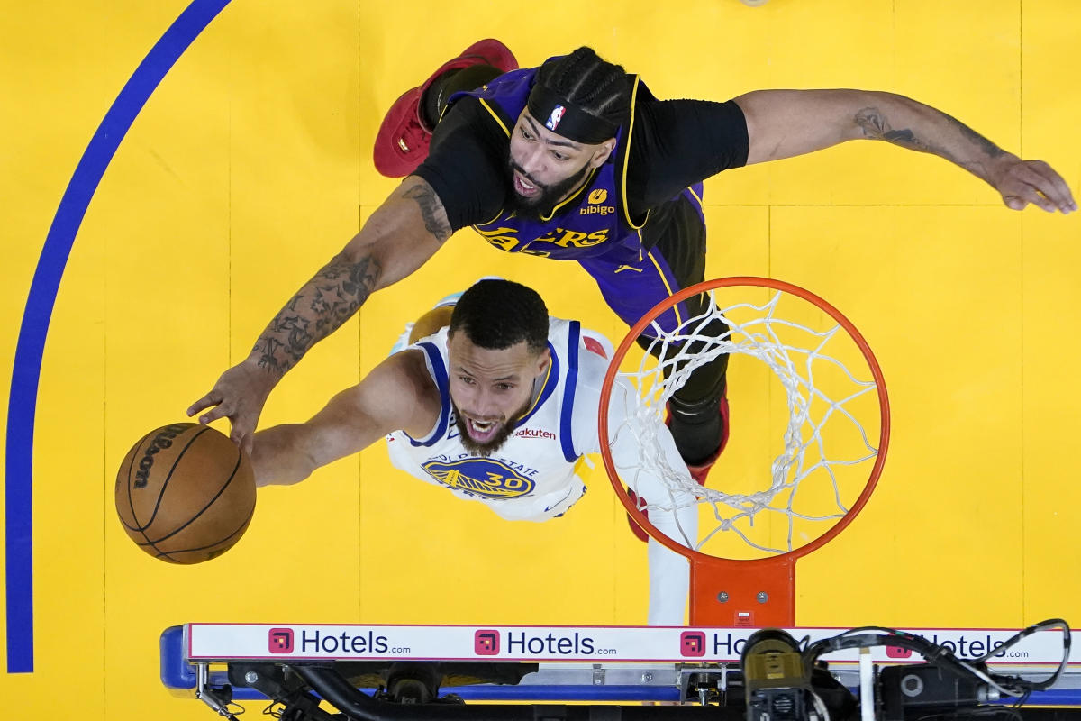 Warriors-Lakers Game 3 atualizações ao vivo, escalações, relatório de lesões, como assistir, canal de TV