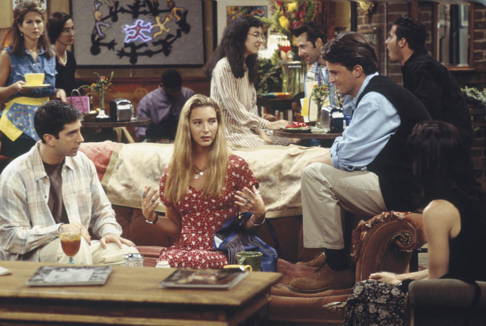 Jennifer Aniston, David Schwimmer, Lisa Kudrow, Matthew Perry, Courteney Cox In 'Friends' (NBC)