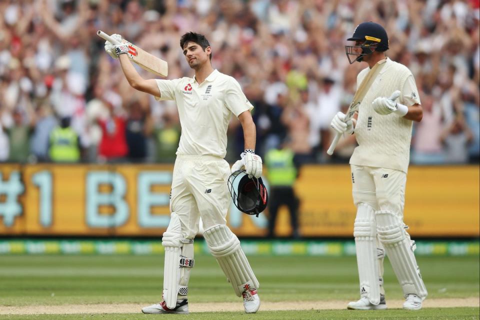 Alastair Cook (left) and Stuart Broad were long-time England teammates (Getty Images)