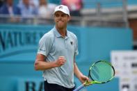 Tennis - ATP 500 - Fever-Tree Championships - The Queen's Club, London, Britain - June 20, 2018 Sam Querrey of the U.S. celebrates winning his second round match against Stan Wawrinka of Switzerland Action Images via Reuters/Tony O'Brien