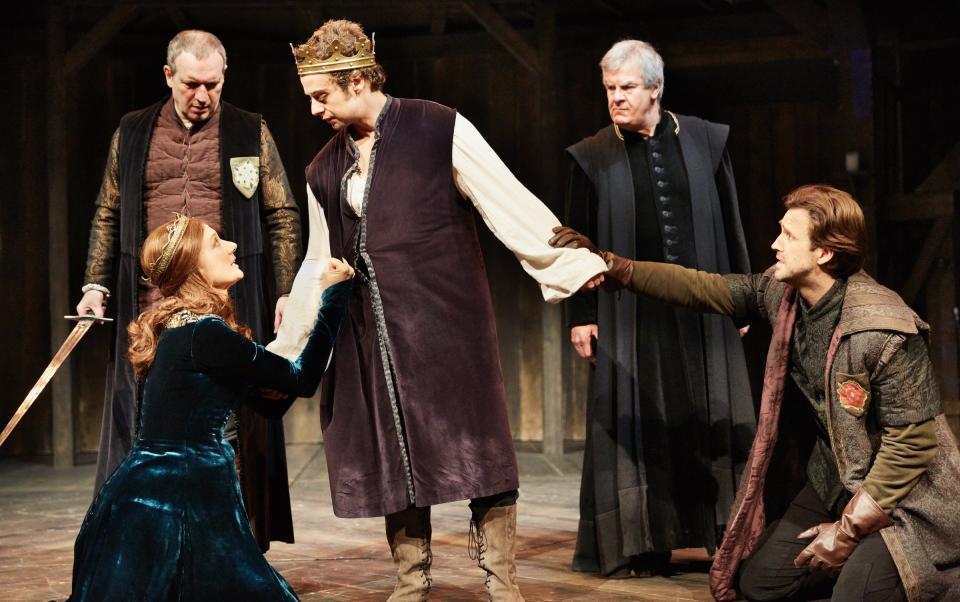Joely Richardson as Margaret in The Wars of the Roses, at Kingston Theatre in 2015 - Mark Douet