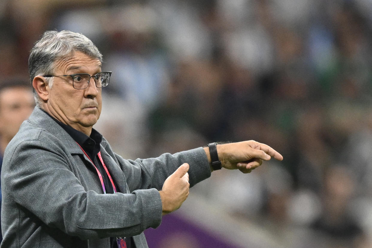 Tata Martino durante el partido entre México y Argentina de Qatar 2022. (ALFREDO ESTRELLA/AFP via Getty Images)