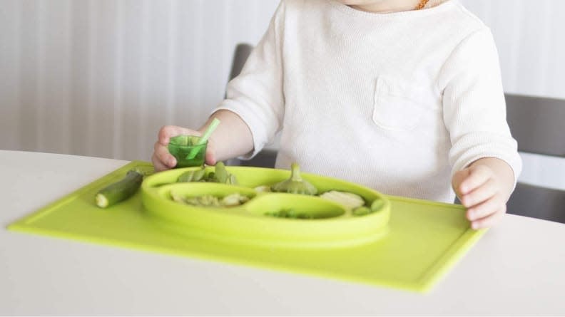 This mat suctions to the table to prevent mealtime messes.