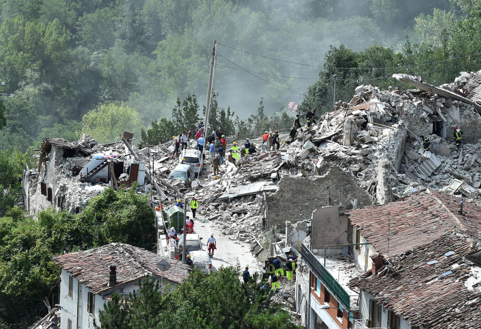 <p>A general view of Pescara del Tronto town destroyed by the earthquake on Aug. 24, 2016 in Pescara del Tronto, Italy. (Giuseppe Bellini/Getty Images) </p>