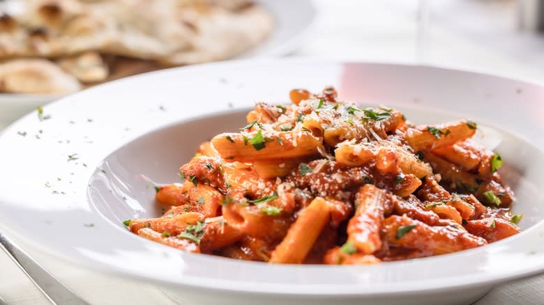 penne pasta with pomodoro sauce