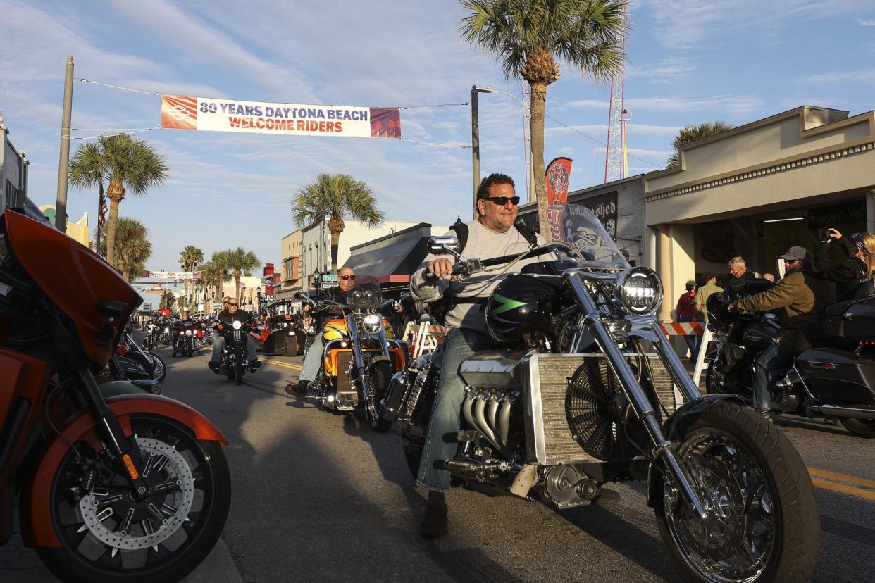 Bikers ride up and down Main Street in Daytona, FL during the starting day of Bike Week on March 5, 2021. (Sam Thomas/Orlando Sentinel)