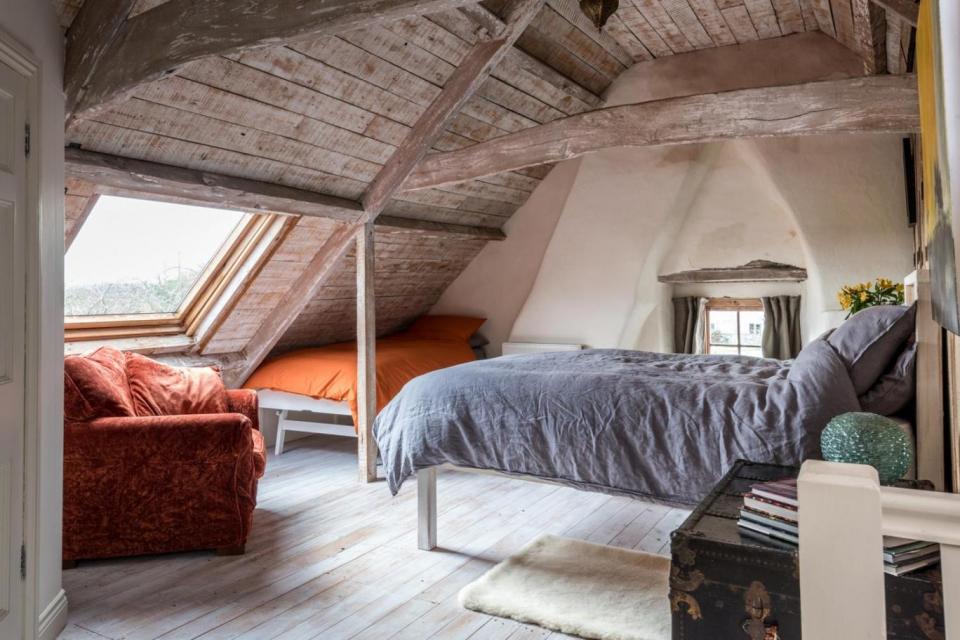 One of the glorious bedrooms (CoolStays)