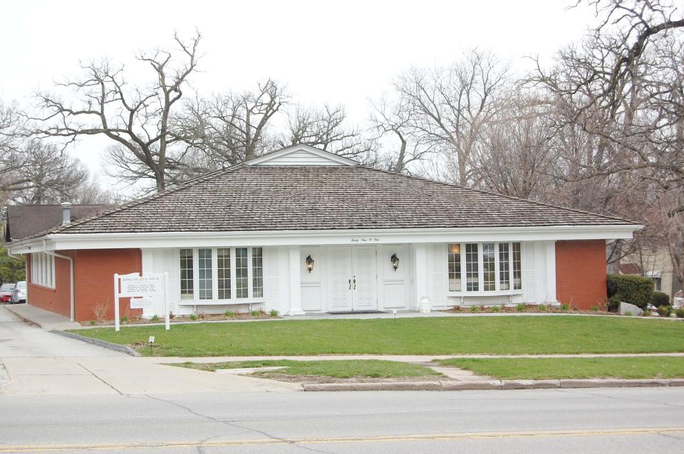 This former doctor's office at 3901 Ingersoll Ave. in Des Moines is slated to be demolished and replaced with a fine-dining restaurant.