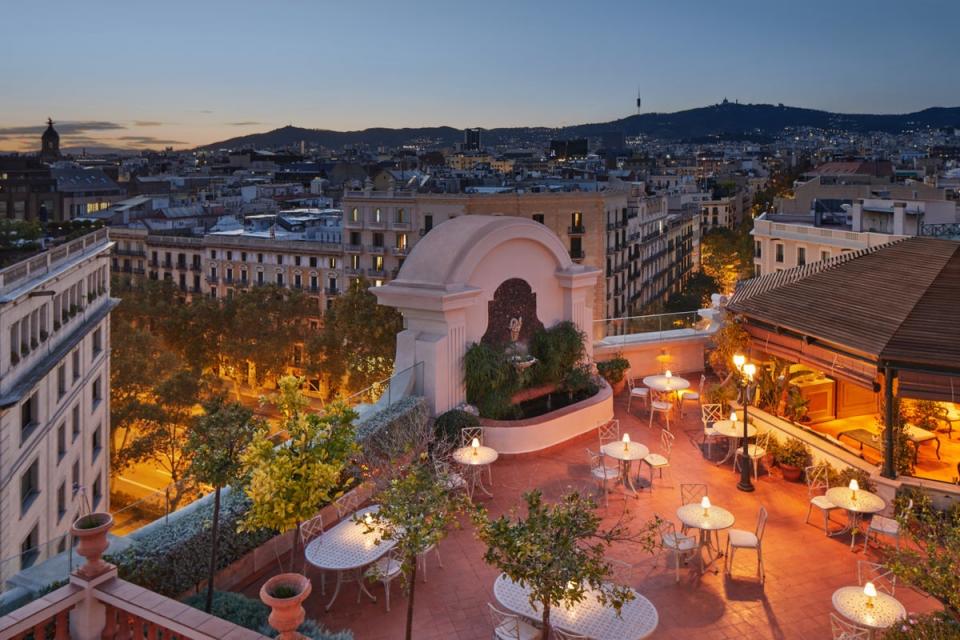 El Palace Barcelona Summer Rooftop Garden (El Palace Barcelona)