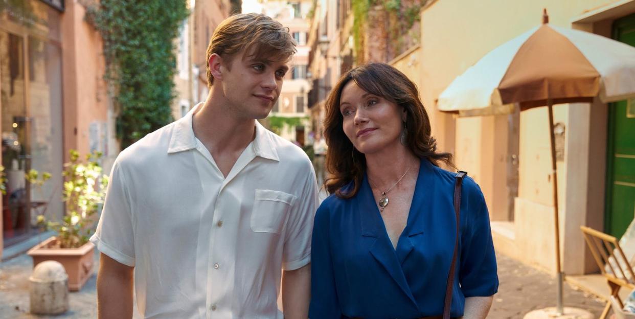 leo woodall and essie davis