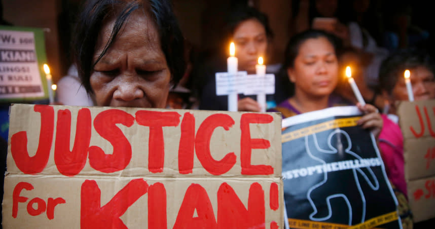 菲律賓警察因在杜特蒂實施掃毒戰爭期間殺死2名青少年被判有罪。（圖／達志／美聯社，下同）