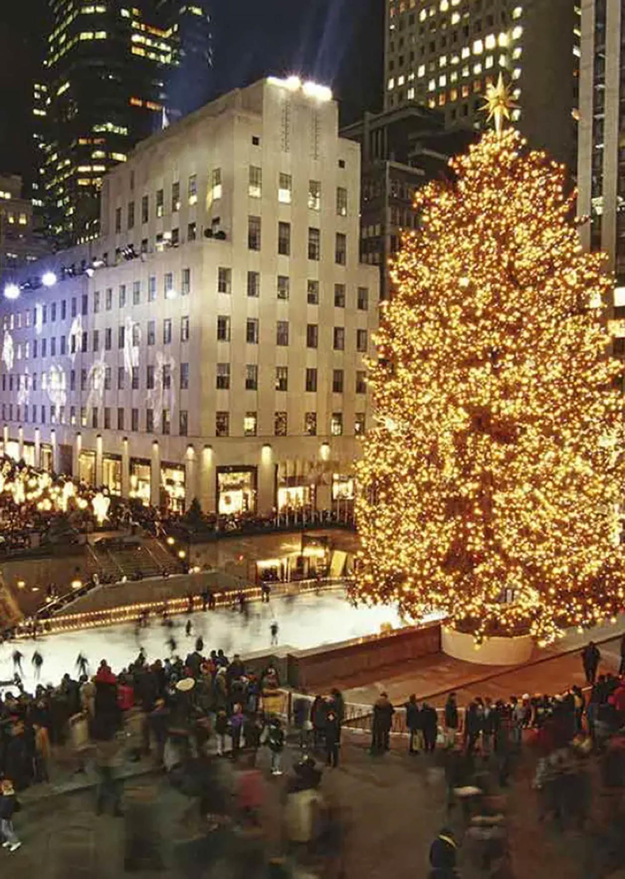 The Rockefeller Center Christmas Tree in 1999 (Rockefeller Center)