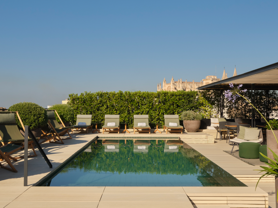 The 42 luxurious rooms offer effortless elegance (Sant Francesc Hotel Singular)