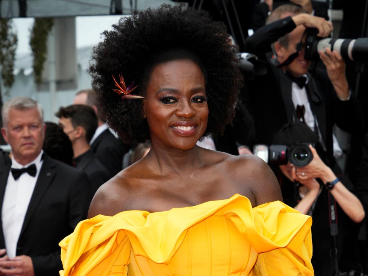 Viola Davis Calls Genesis Tennon 'My Heart' in National Daughters Day  Tribute