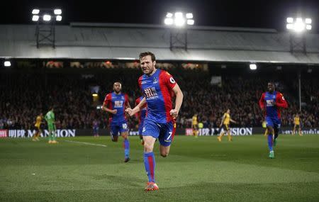 Britain Football Soccer - Crystal Palace v Arsenal - Premier League - Selhurst Park - 10/4/17 Crystal Palace's Yohan Cabaye celebrates scoring their second goal Action Images via Reuters / Matthew Childs Livepic